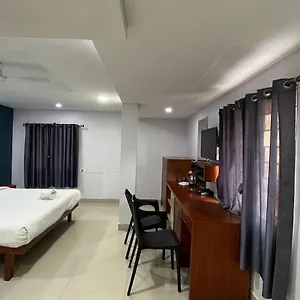 The Reach Hotel Kochi